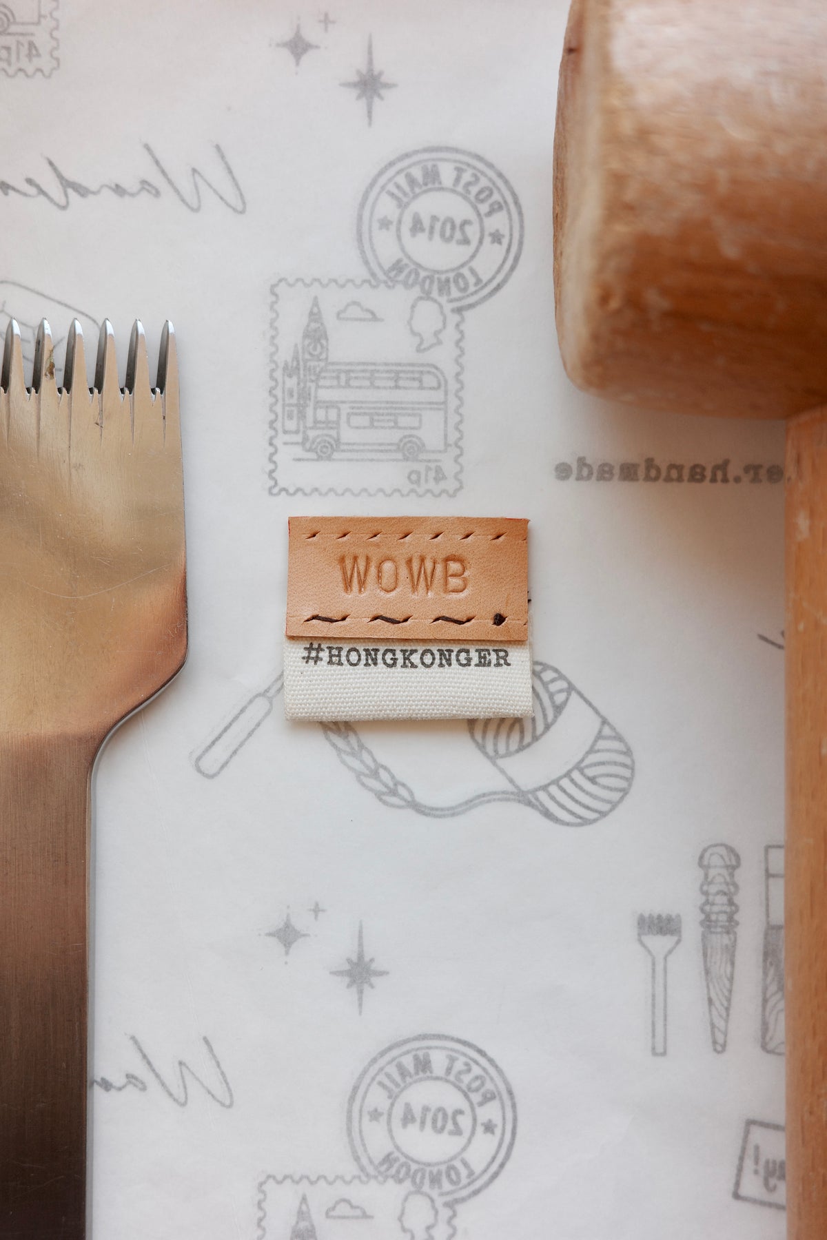 Small Leather Tag | 小皮革牌子